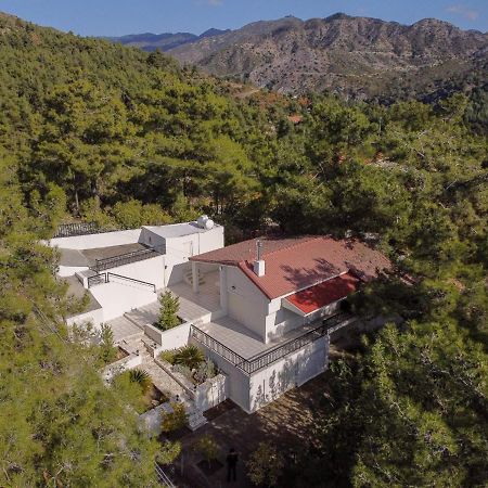 Nestor Hillside House By Trulycyprus Villa Moniatis Bagian luar foto