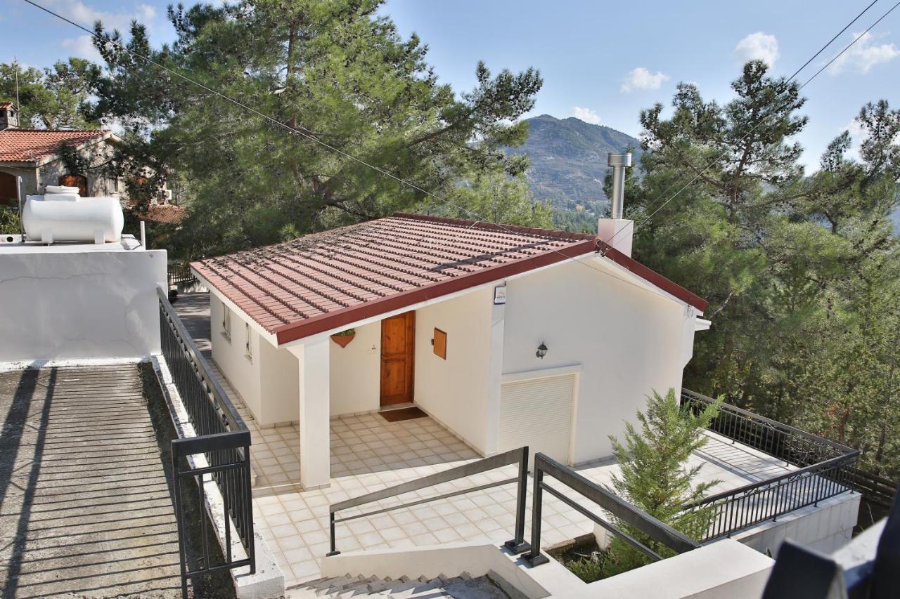 Nestor Hillside House By Trulycyprus Villa Moniatis Bagian luar foto
